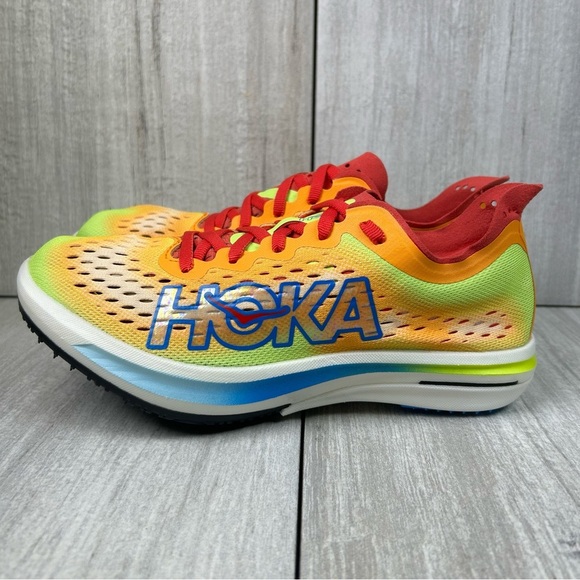 NEW Hoka One One Cielo FLYX Red Track Running Spike Shoes Women’s Size 7 & 7.5 - Picture 2 of 12